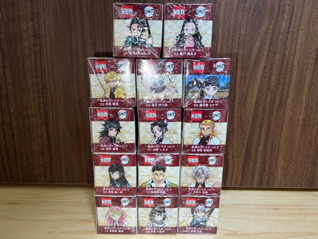 【新品】鬼滅の刃トミカ　14台セット