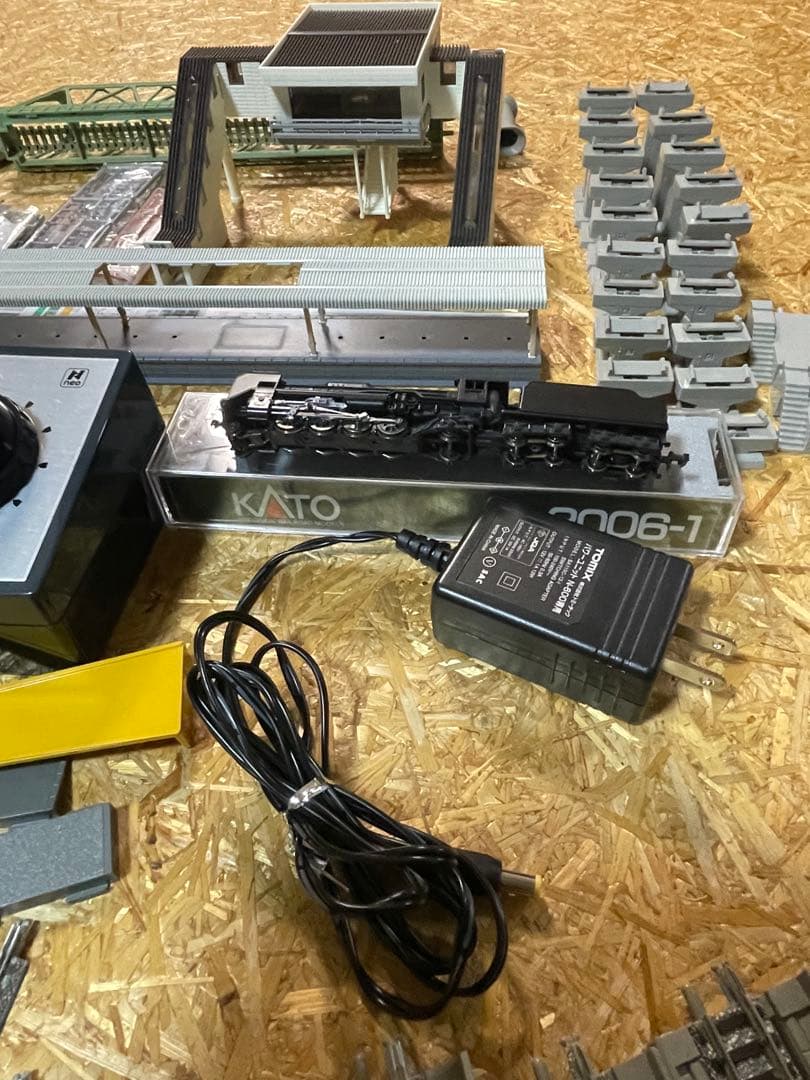 Nゲージ TOMIX立体交差レールセット 機関車つき