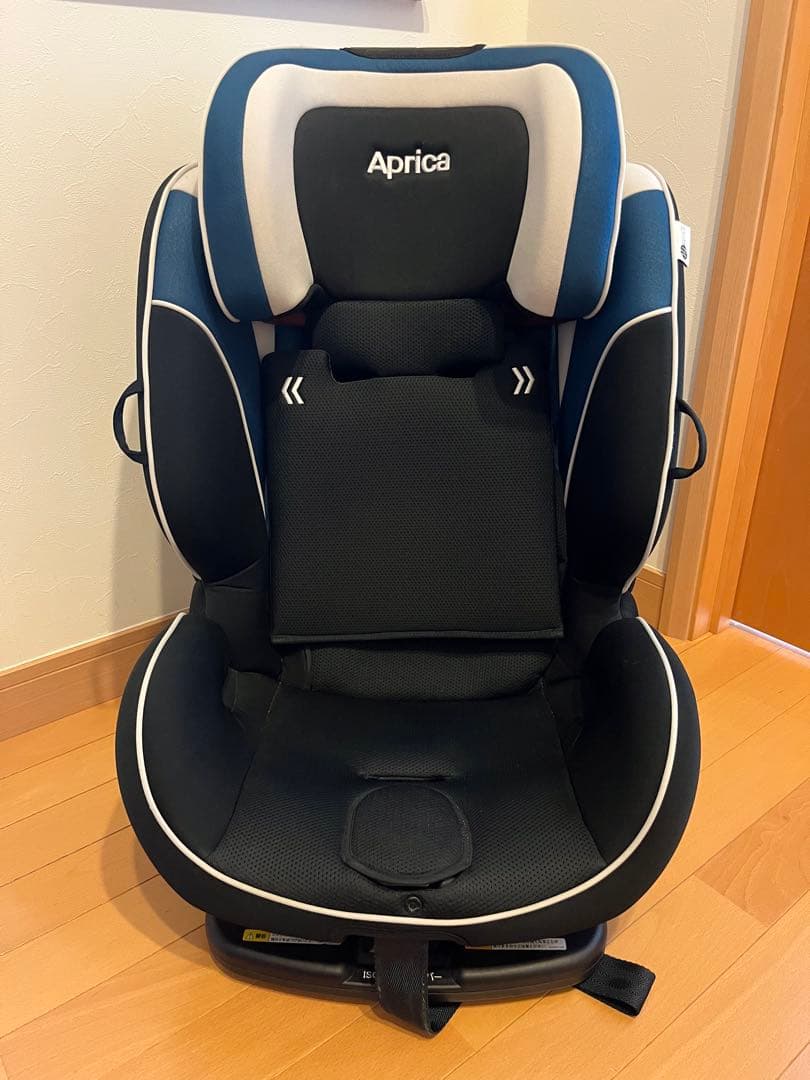 アップリカ チャイルドシートフォームフィット ブルー