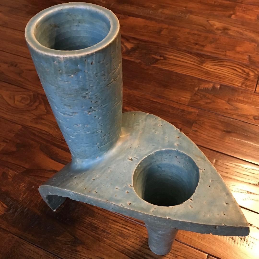 希少珍品！青緑 変形 花器 花入 花瓶 壺 飾壺 陶器 陶芸品 骨董品 古美術品