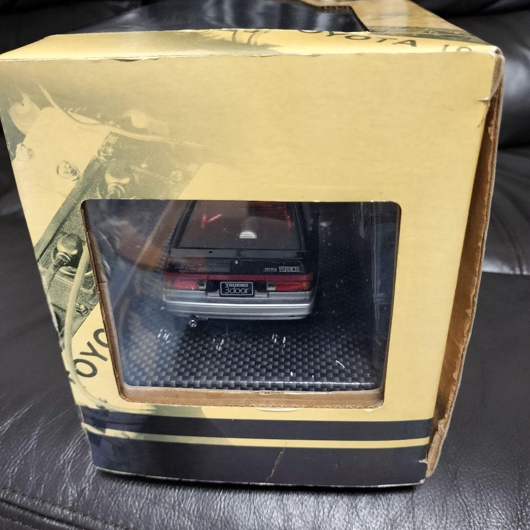 祝600評価DISM AE86後期型1985年ハチロクautoart風精巧モデル