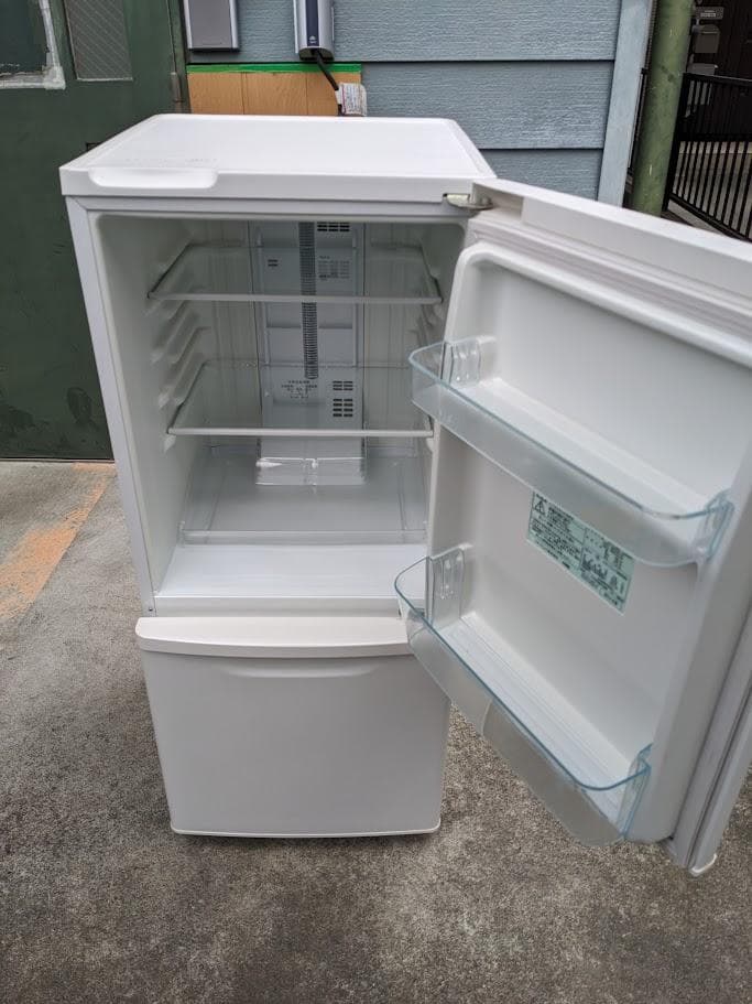 【全国送料無料】パナソニック NR-BW146C-W 冷蔵庫 2014年製