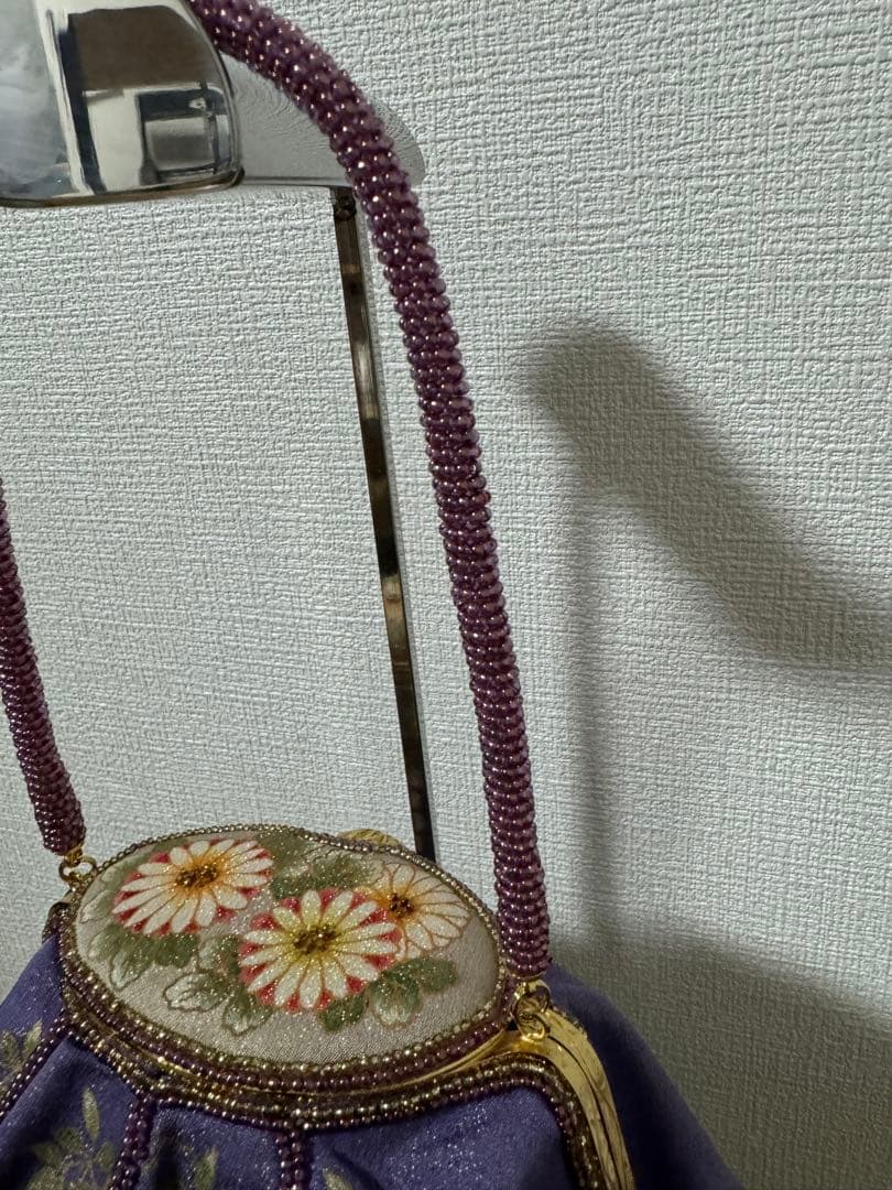 未使用品　花井幸子　パーティバック　美品　ビーズバッグ　がま口