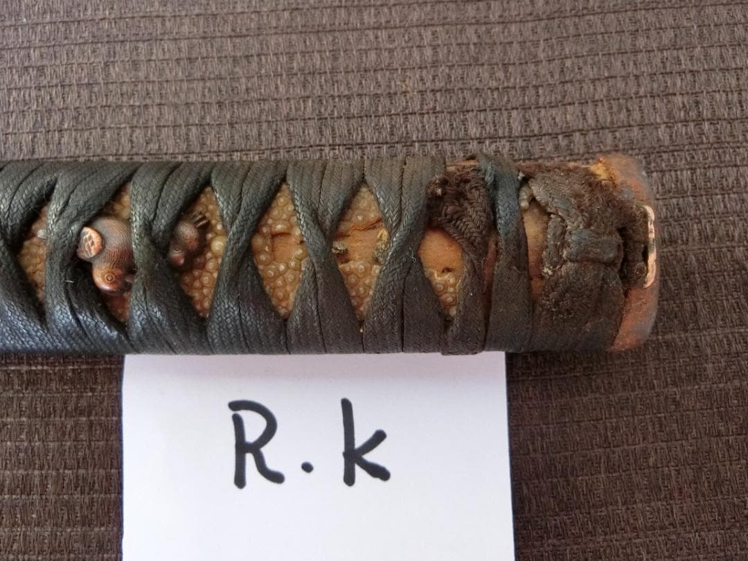 利用品！【 柄　柄巻き　縁頭　目貫　刀装具の部品・Rk・小道具】★拵え　刀剣必需