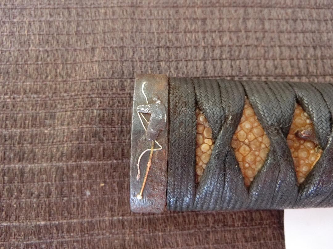 利用品！【 柄　柄巻き　縁頭　目貫　刀装具の部品・Rk・小道具】★拵え　刀剣必需