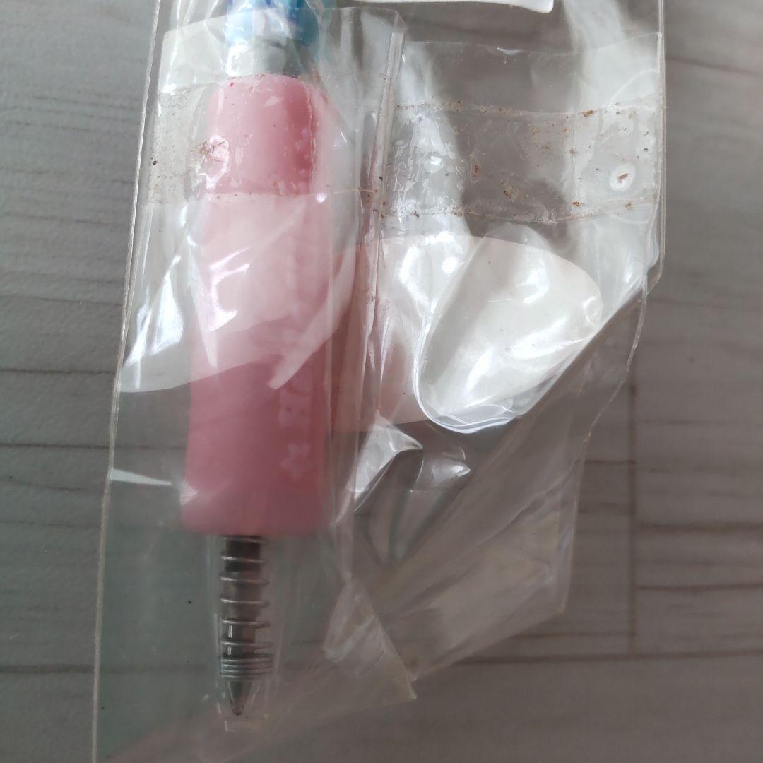 ご当地キティストラップ