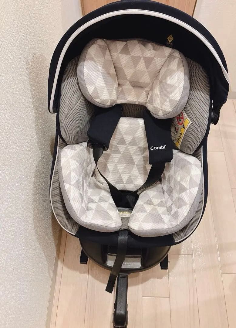 ✨良品✨コンビ クルムーヴ スマート ISOFIX シリーズ
