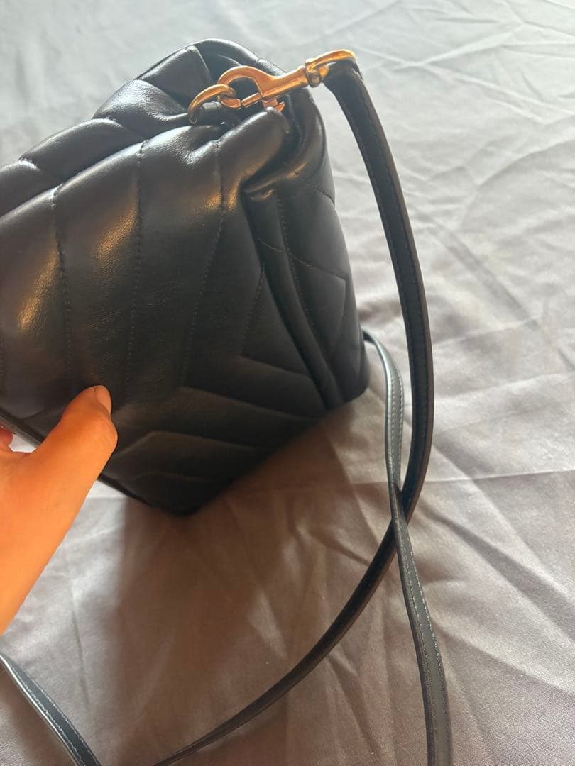 サンローラン ルル ショルダーバッグ