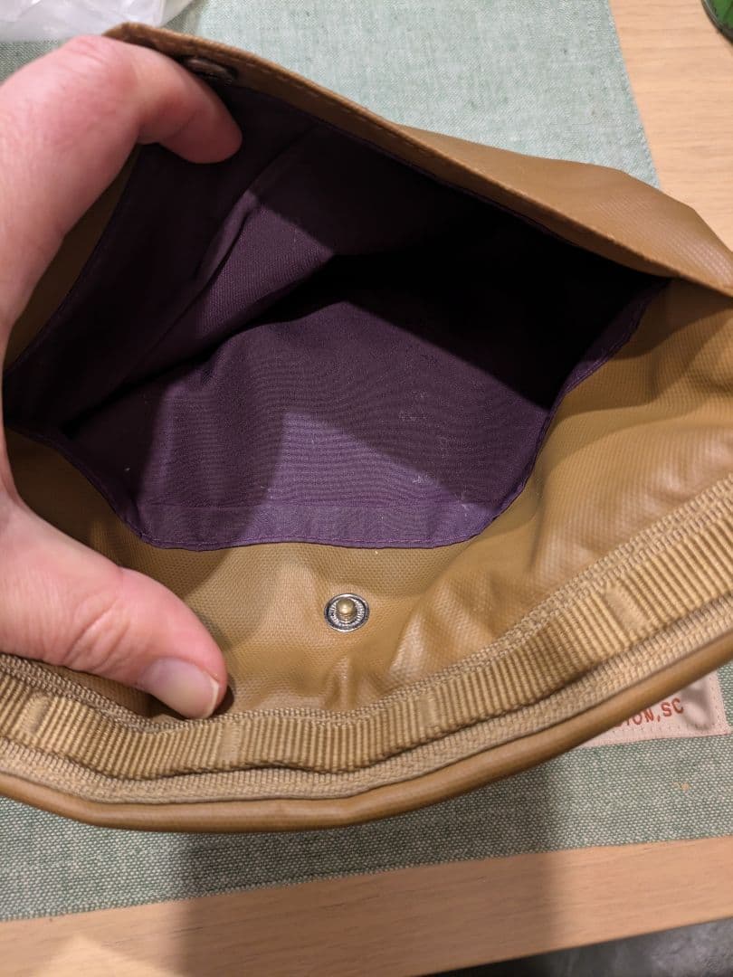 topologie フラットサコッシュ　フォンサコッシュ　ストラップ　セット