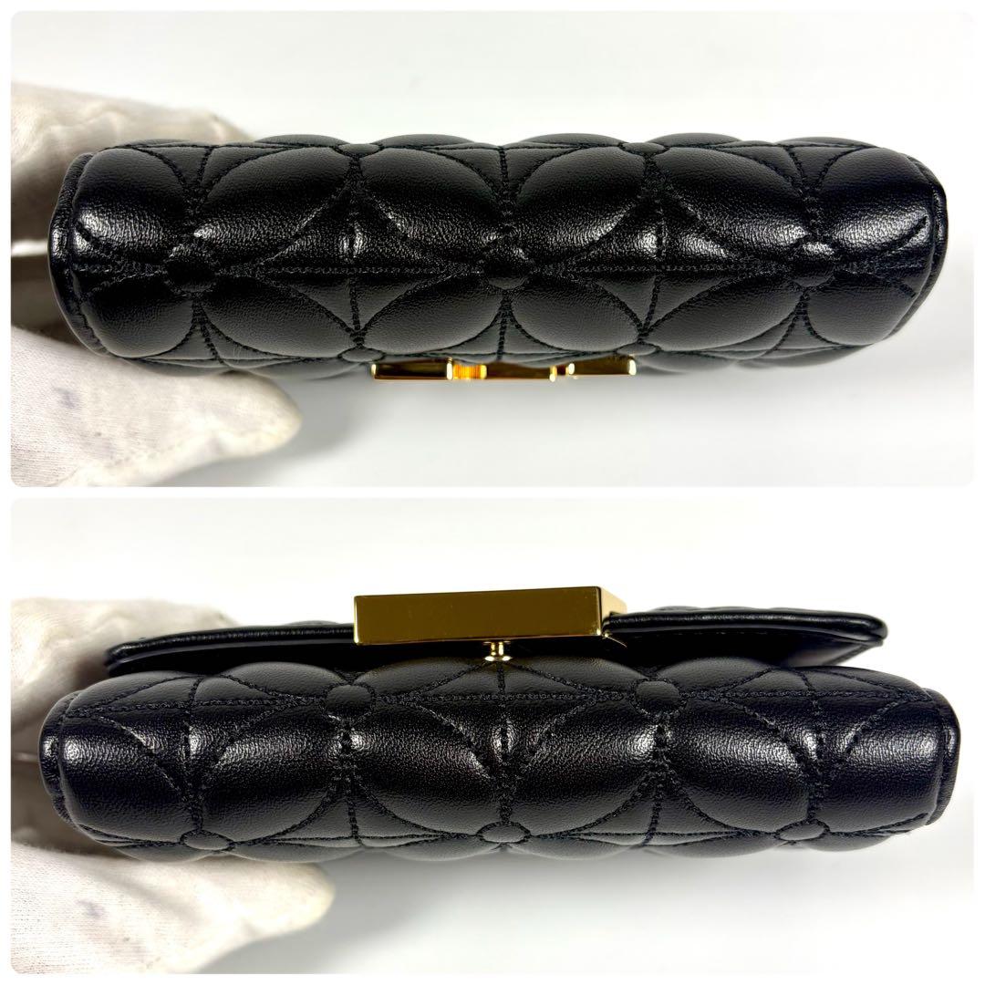 【未使用級】ルイヴィトンポルトフォイユカプシーヌコンパクトキルティングフラワー