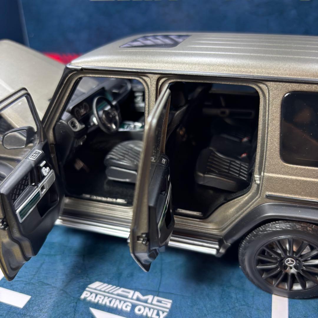 ベンツ Gクラス 40th エディション 1/18 1000限定 レア