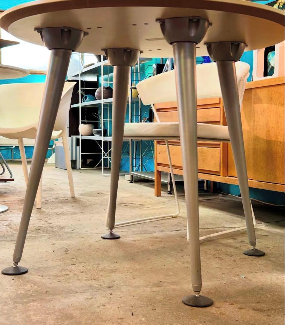 Herman Miller ラウンドテーブル ※廃盤品【monoroom町田】