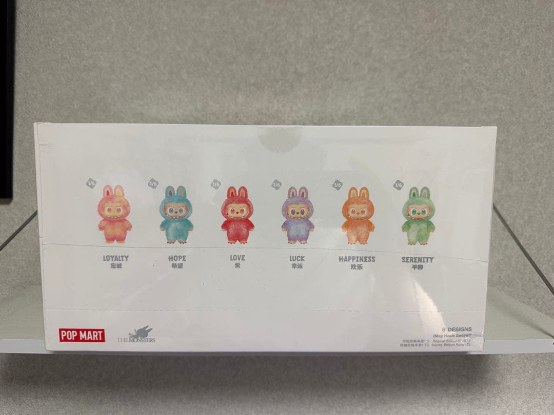 Labubu Big into Energy ぬいぐるみ　2アソートボックス