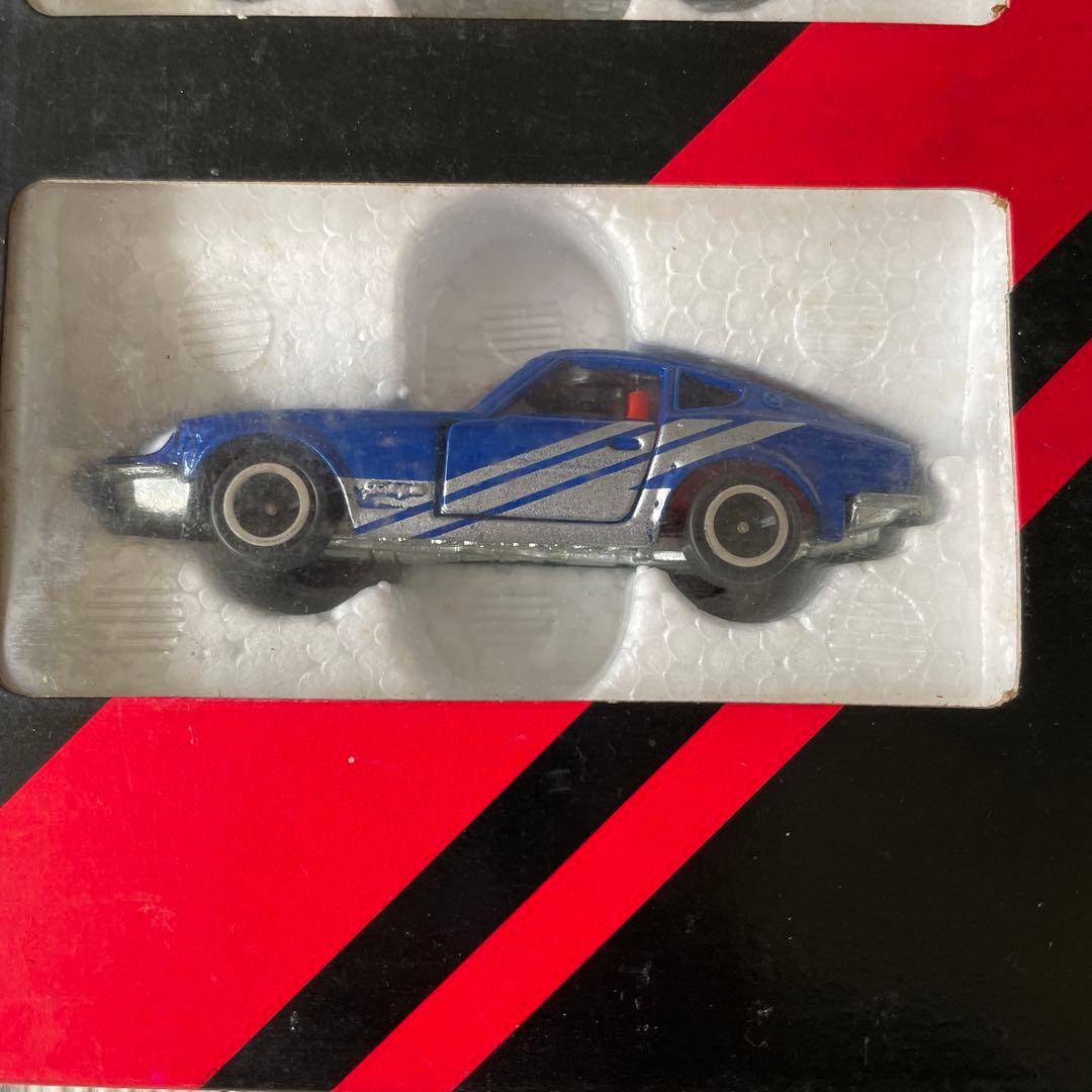 トミカ　カットビレーサー