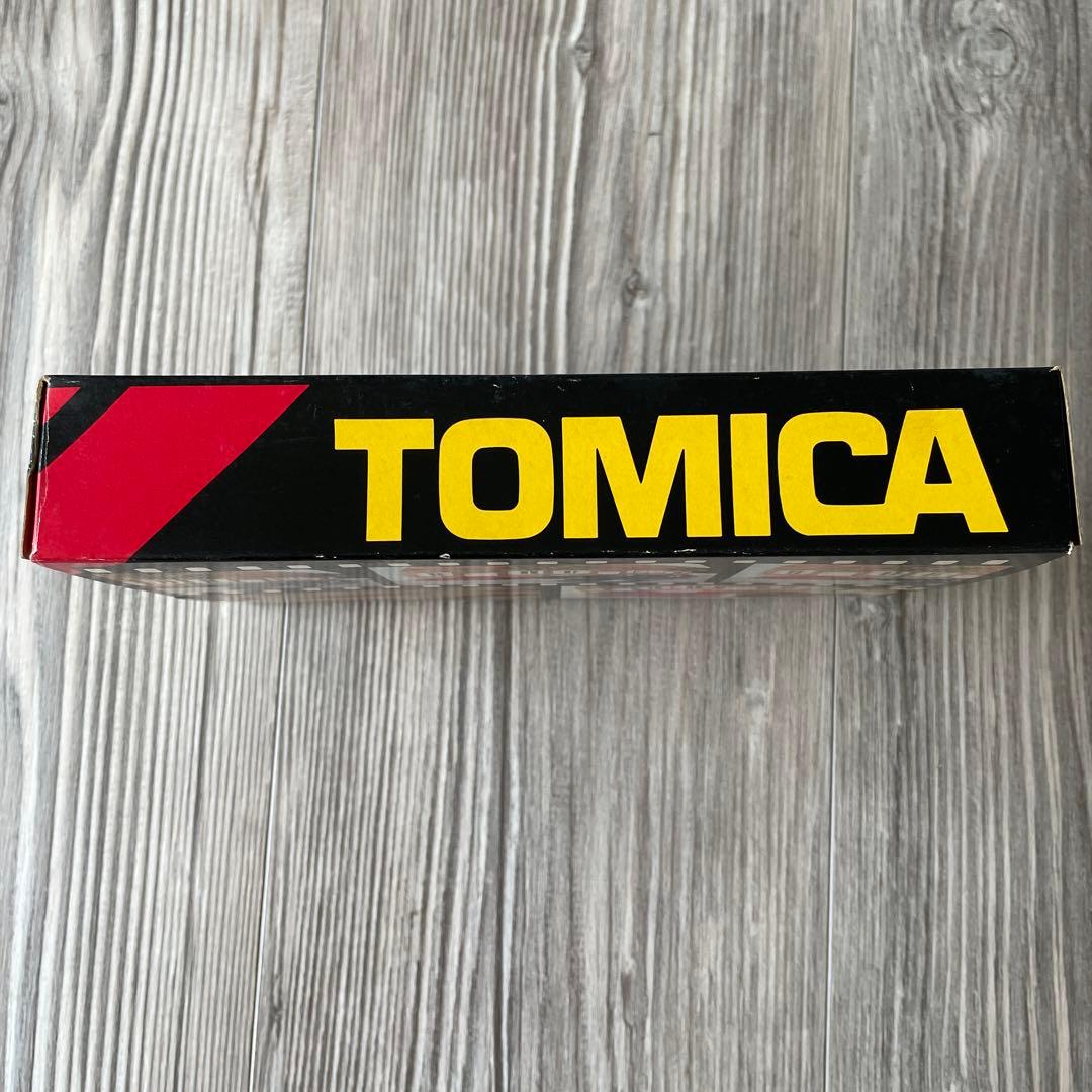 トミカ　カットビレーサー