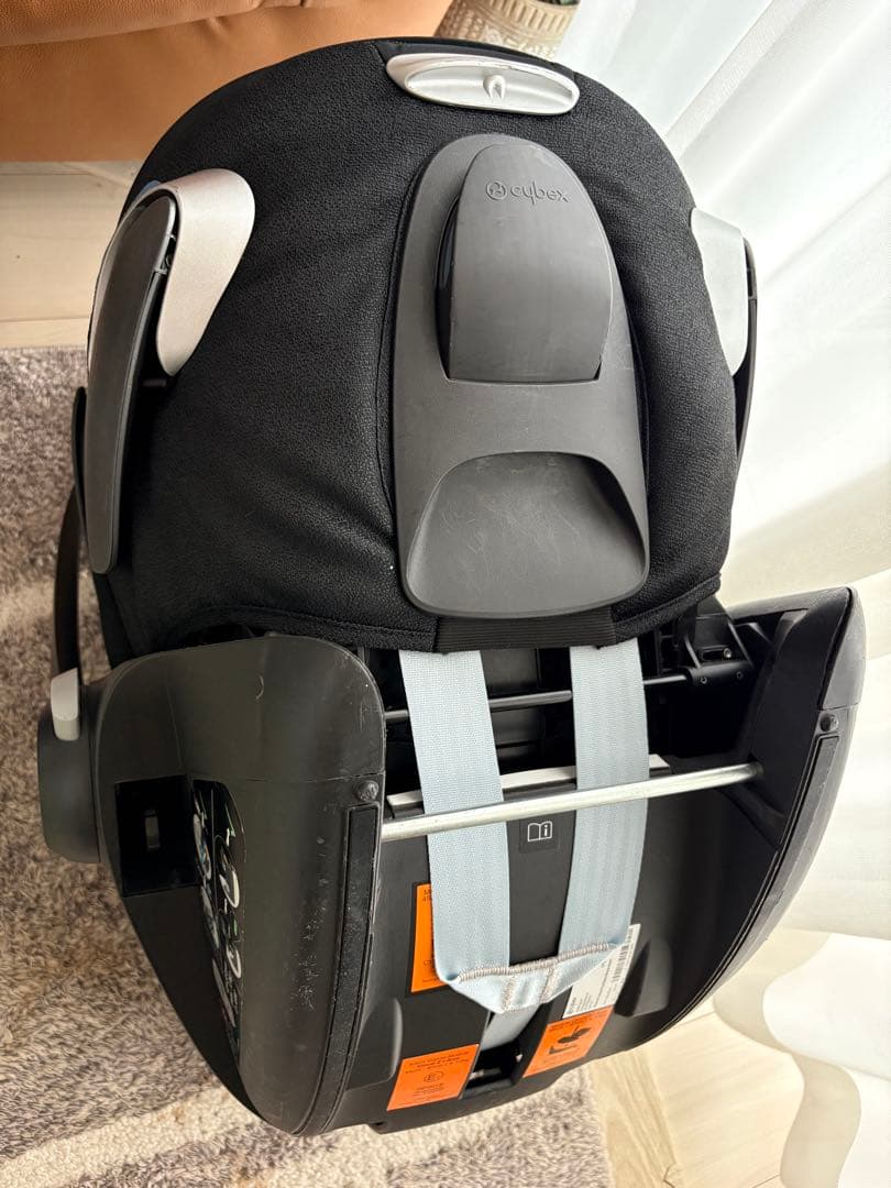 サイベックス Cloud Z i-Size ベビーシート 新生児インレイ付き