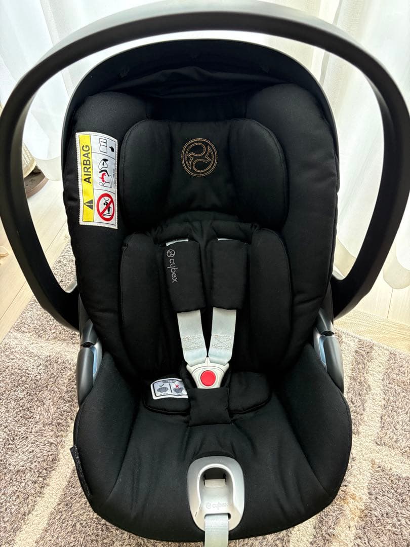 サイベックス Cloud Z i-Size ベビーシート 新生児インレイ付き