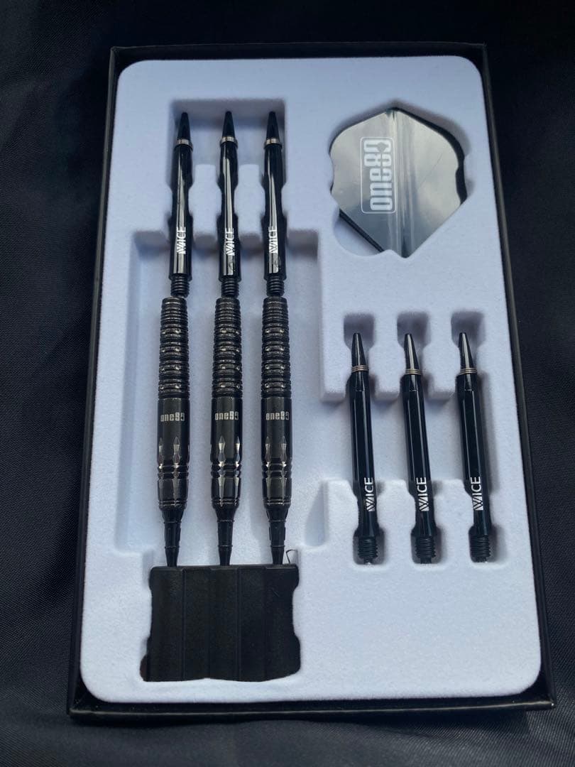 三浦歌織プロ　one80 UTA2 22g フライトおまけ付き