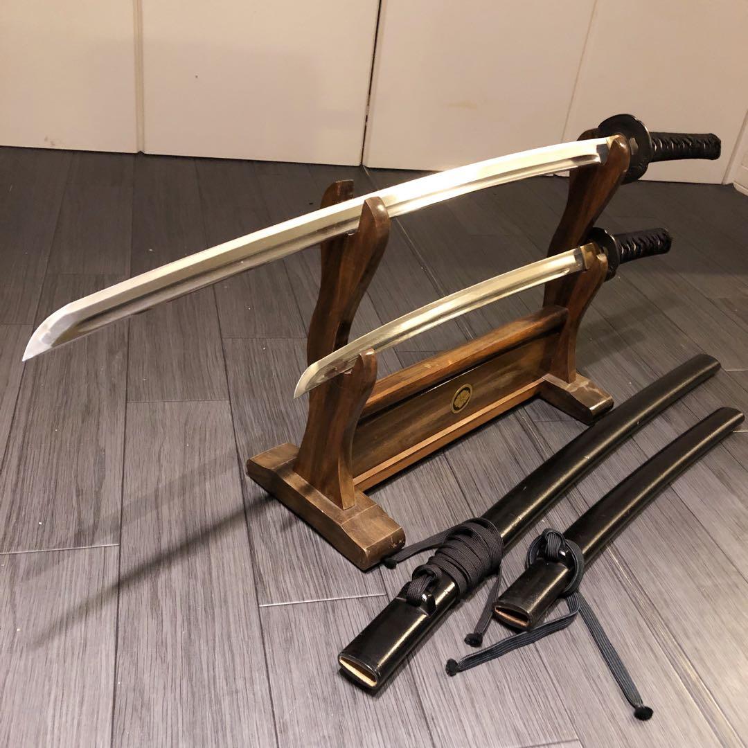 高級模造刀　居合刀　 樋入り刀身　太刀　脇差　大小セット　土佐美術刀剣