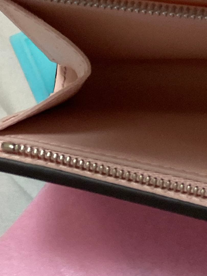 ゆかっち。12/17 再出品　LOUIS VUITTON 財布