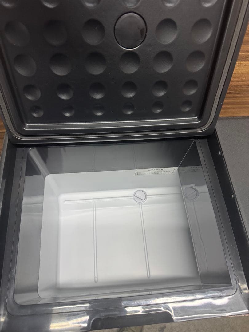 2025年製　IRIS OHYAMA ポータブル冷蔵冷凍庫