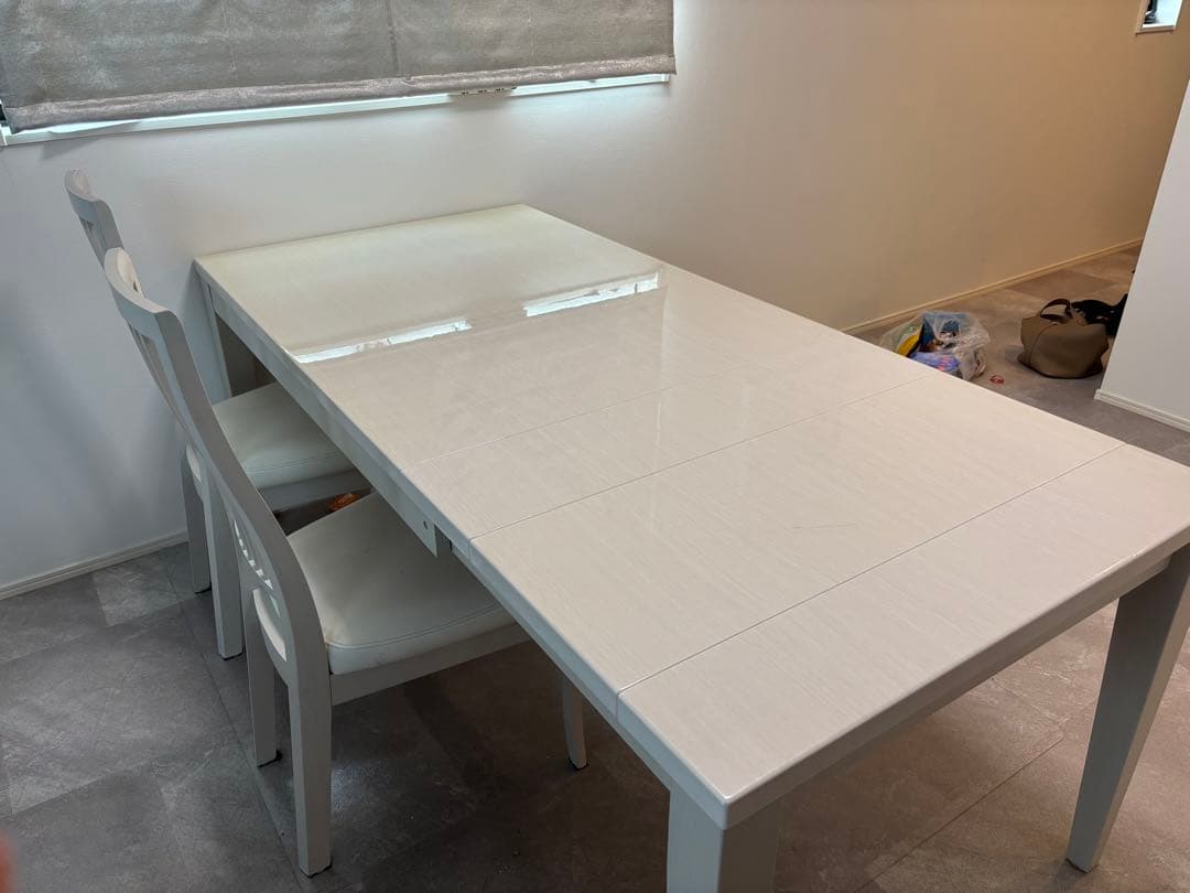 【引取のみ　名古屋】20万のダイニングセット　延長可能テーブル　オシャレです