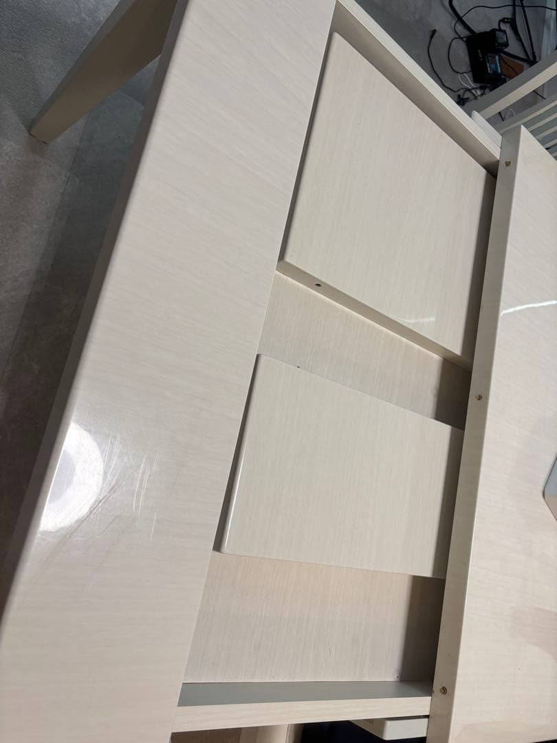 【引取のみ　名古屋】20万のダイニングセット　延長可能テーブル　オシャレです