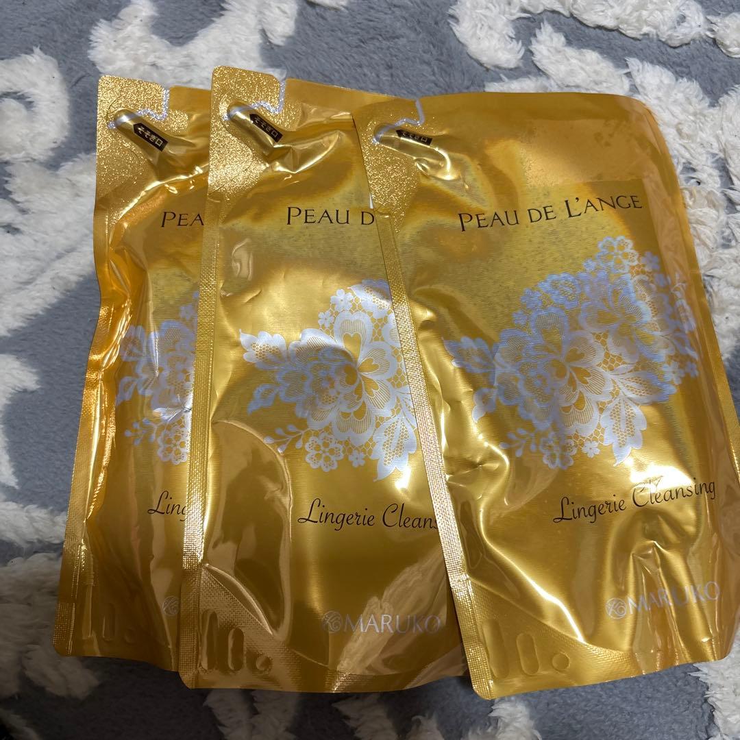 マルコ　ランジェリークレンジング　300＋　250ml 3Pセット