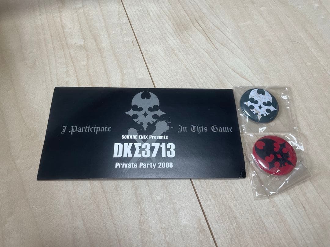 すばらしきこのせかい DKΣ３７3 カードと缶バッジ