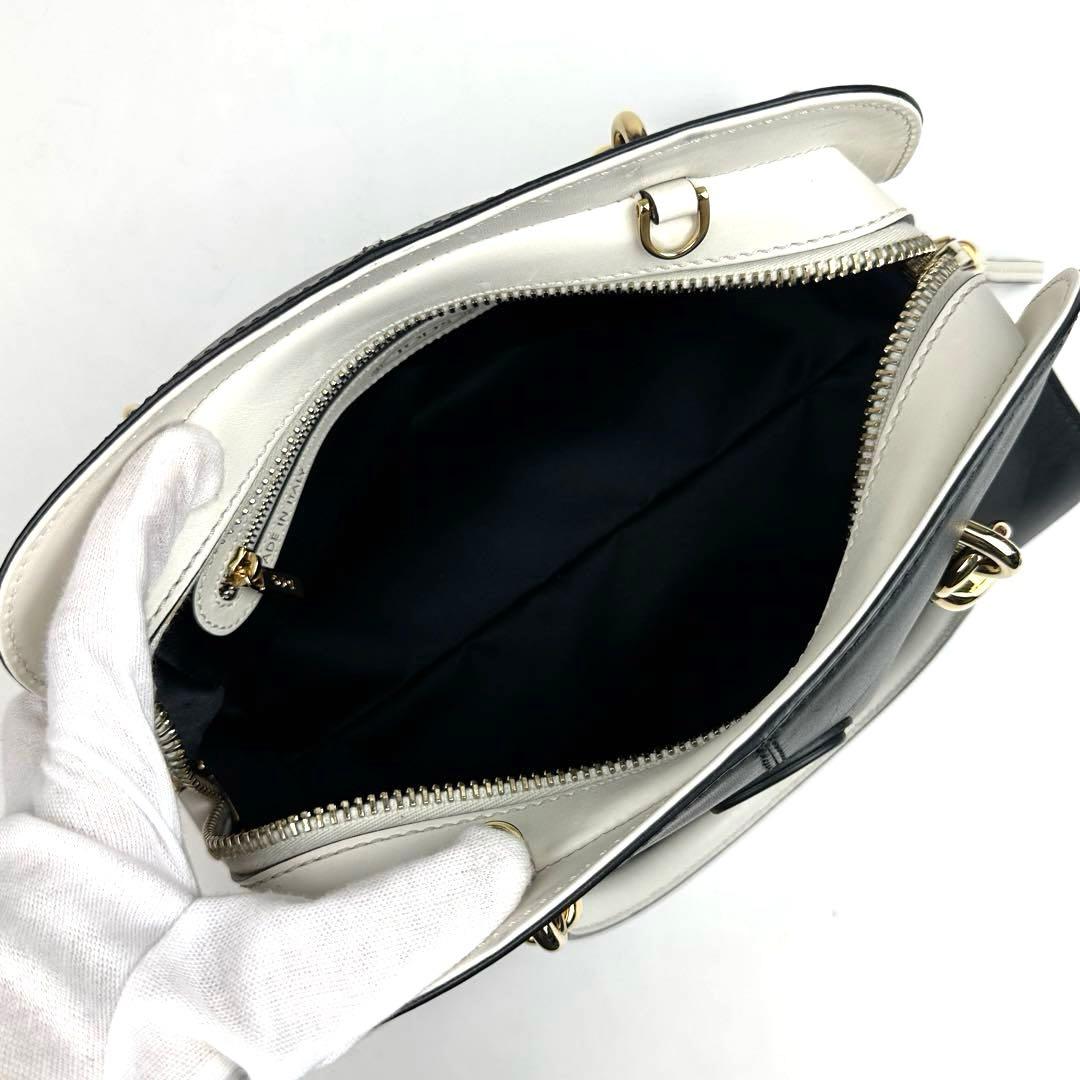 美品■トッズ セラ ハンドバッグ 2way 斜め掛け カーフレザー ゴールド金具