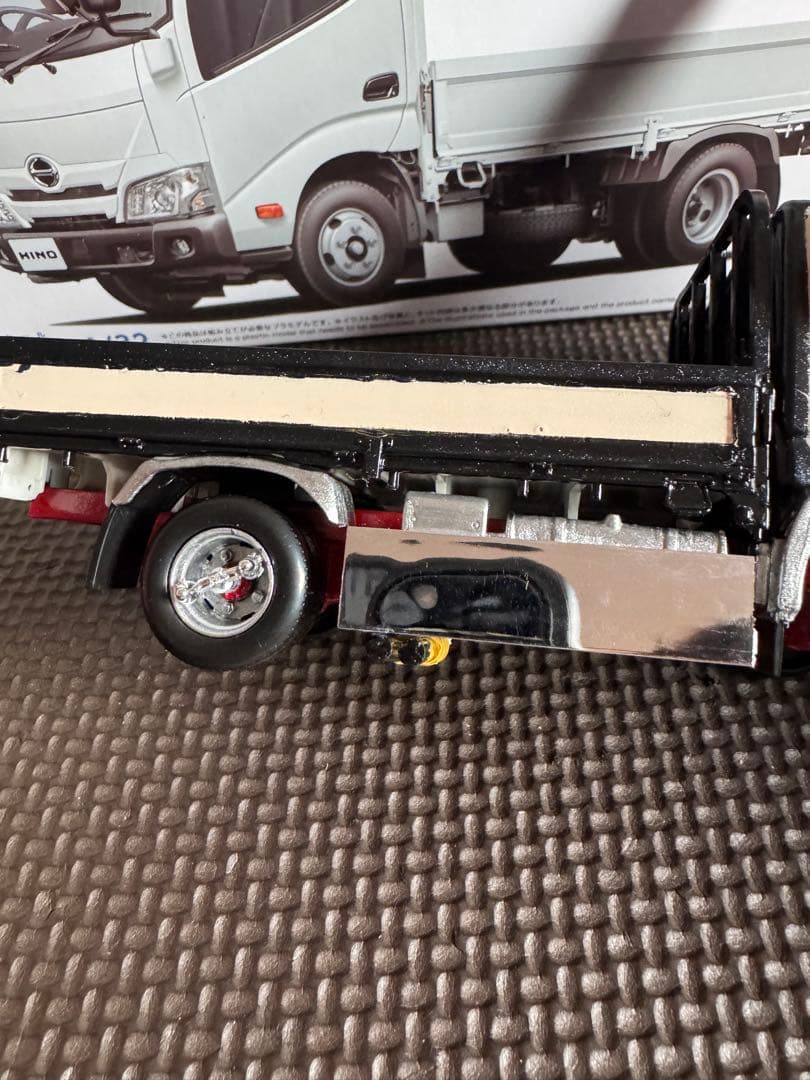 楽プラ デコトラ デュトロ 平ボディ アオシマプラモデル完成品 - メルカリ