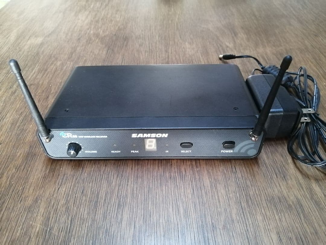 ワイヤレスマイクシステム SAMSON Concert88