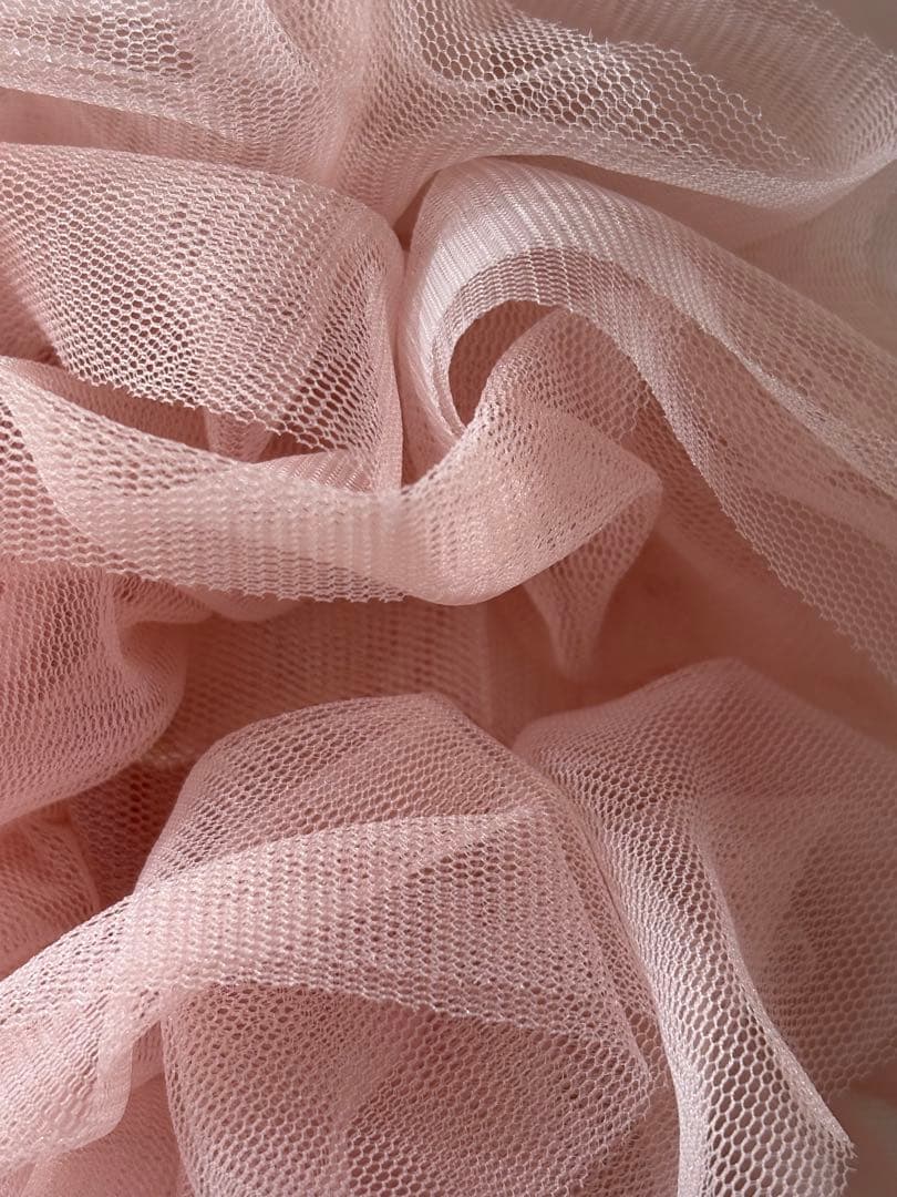 カラードレス　フリルオフショルダー