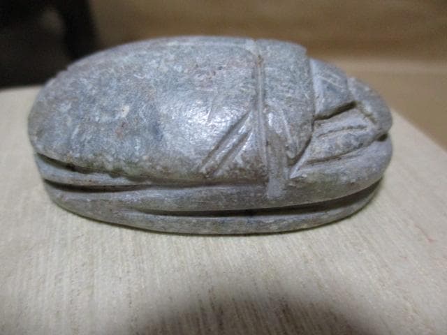 西*人様 古代エジプト 石彫り スカラベ 箱付き R76-1