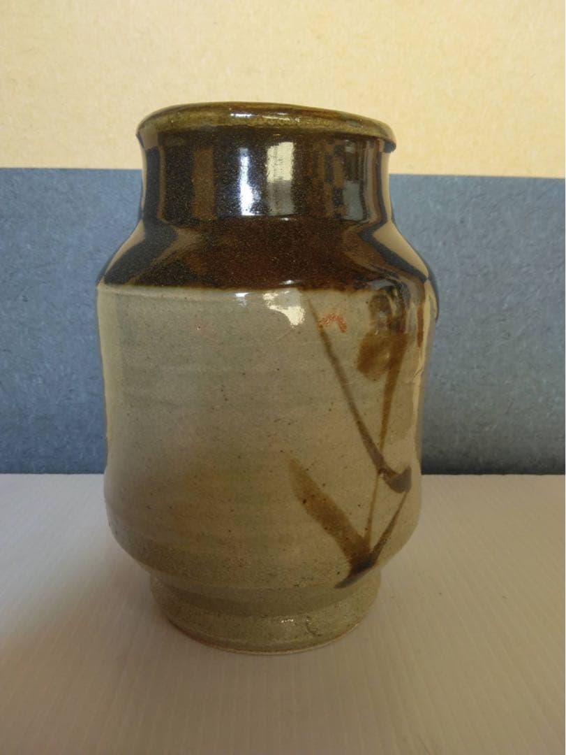 人間国宝「浜田庄司」作 鉄絵花瓶 共箱付 無疵完品 真