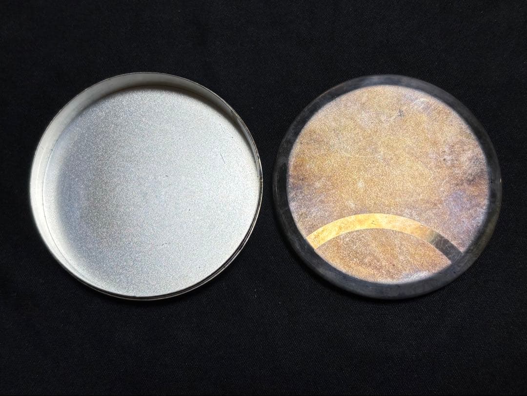 【純銀製】59.6g！ボンボニエール、香箱、ピルケース。木箱付き！