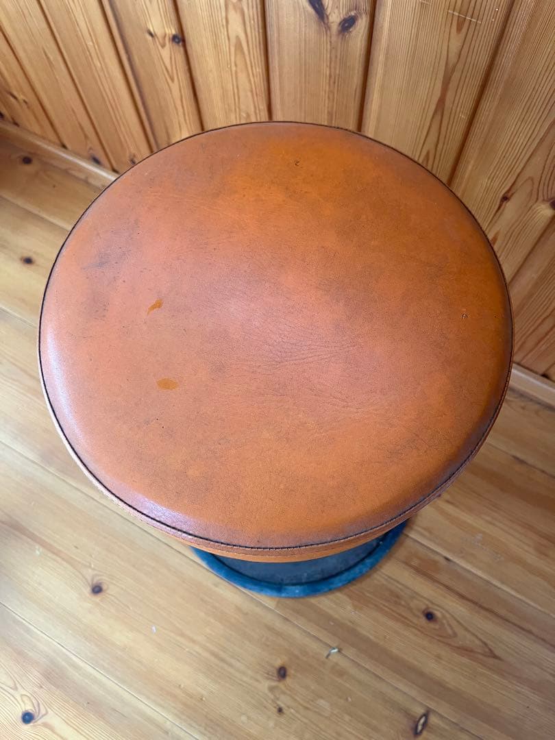 【アンティーク】回転式　丸椅子 スツール シャビー 昭和レトロ