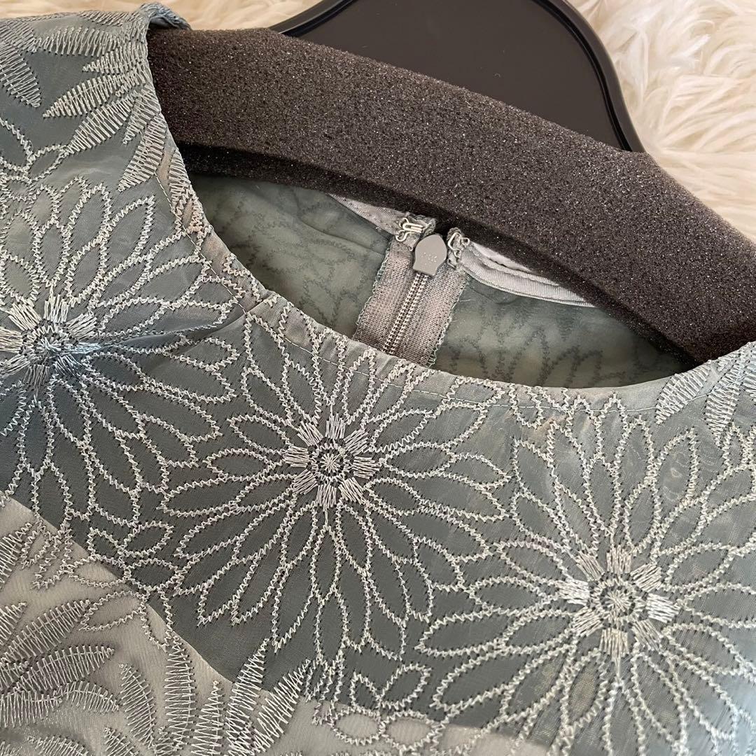 【新品未使用】AIMER オーガンジー花柄刺繍ボリュームスリーブドレス