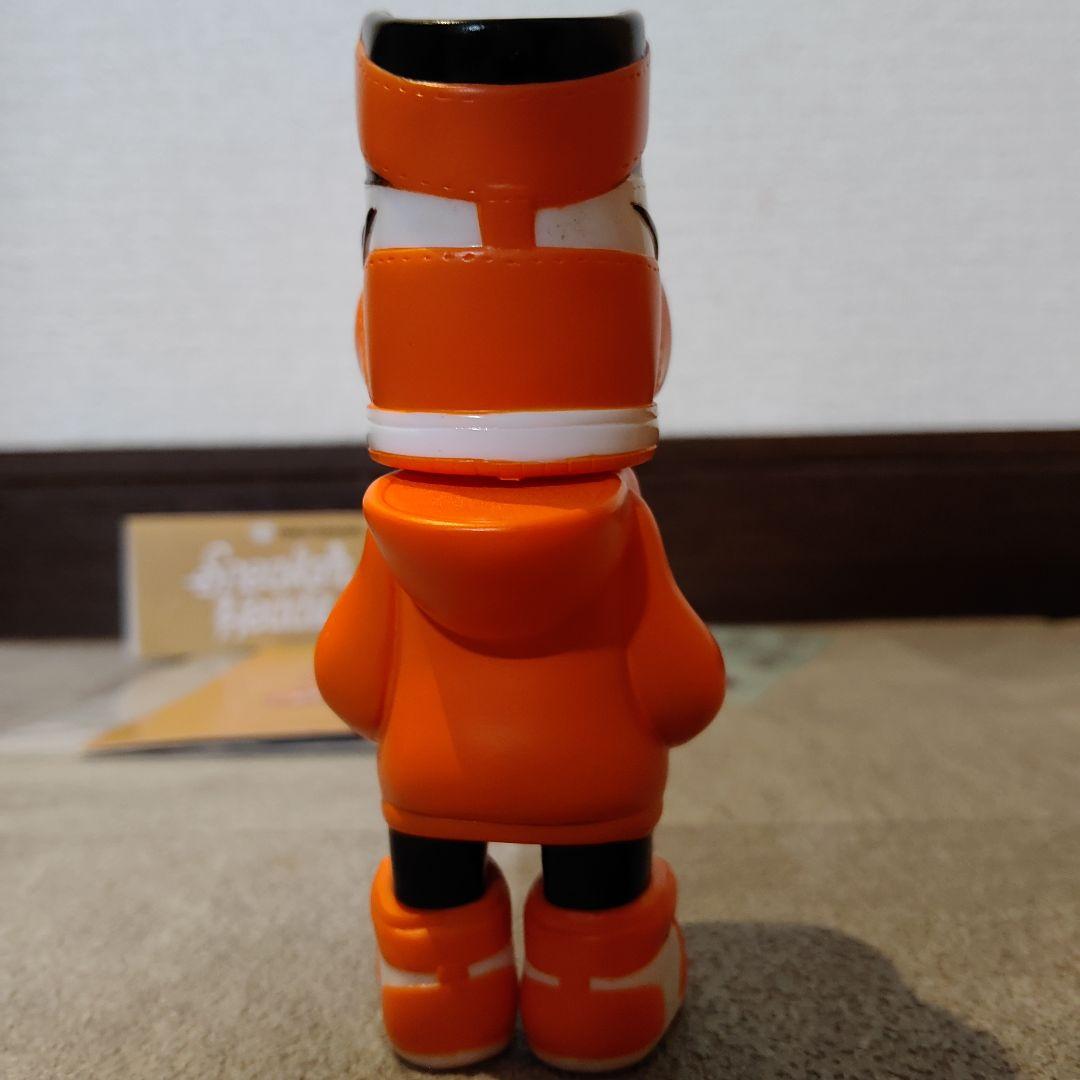 TOKYOGUNS スニーカーヘッド/AJ T-BASE限定カラー ソフビ - メルカリ