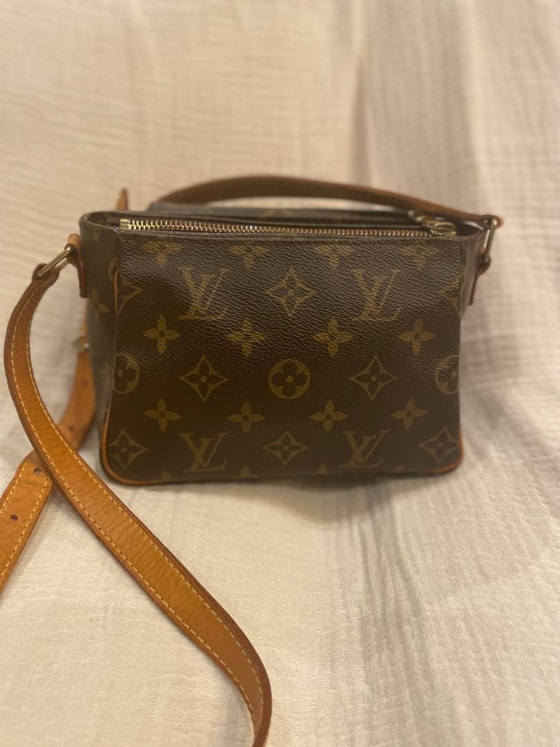 ルイ ヴィトン モノグラム ヴィバシテ PM ブラウン M51165 モノグラム