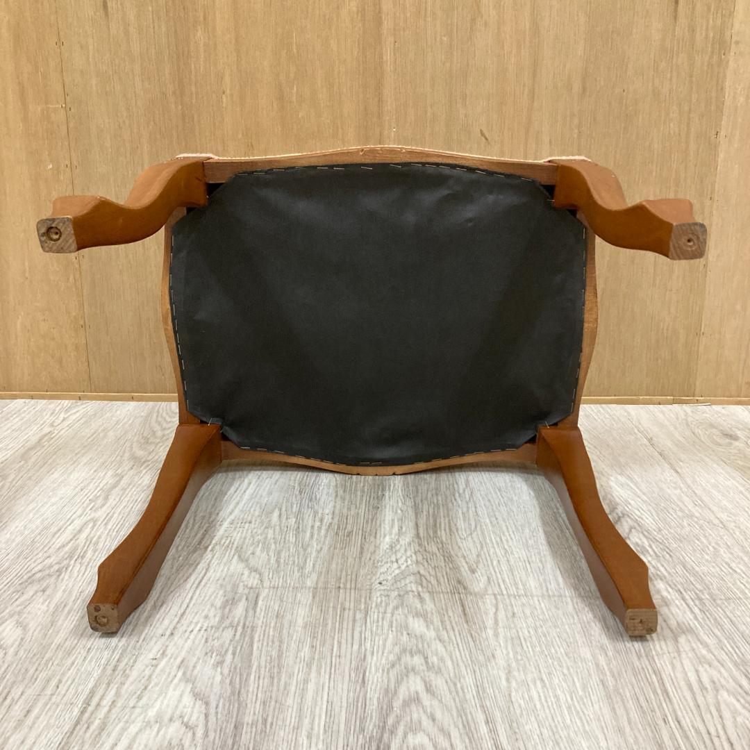 イタリア 　猫脚　スツール　オットマン　クラシック 　B