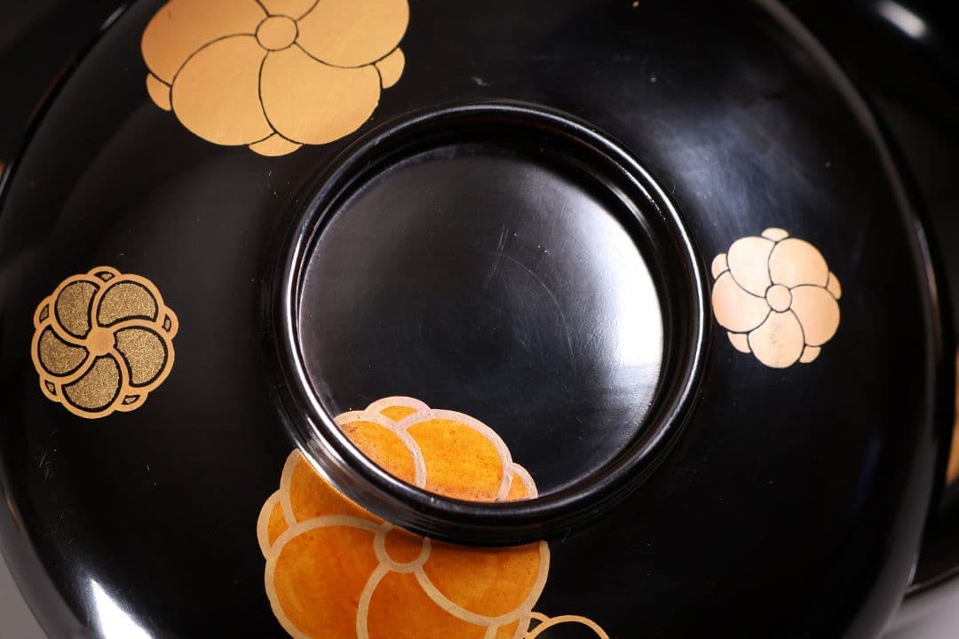 漆芸 木製漆器 捻り梅 金蒔絵 黒塗 御椀 二客 茶懐石道具【MA774】