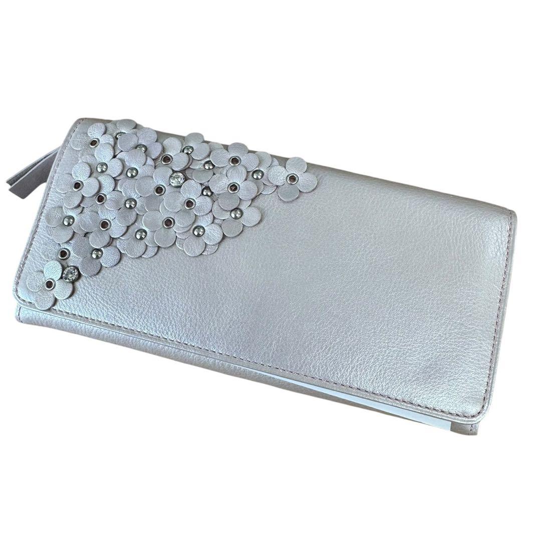 未使用 アンテプリマ マッツェット 長財布 花モチーフ ピンク 本革