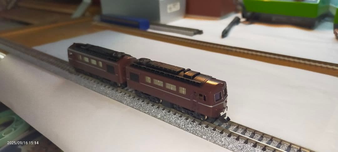 ワールド工芸国鉄ＤＤ50ー1次型茶色仕様　塗装完成品