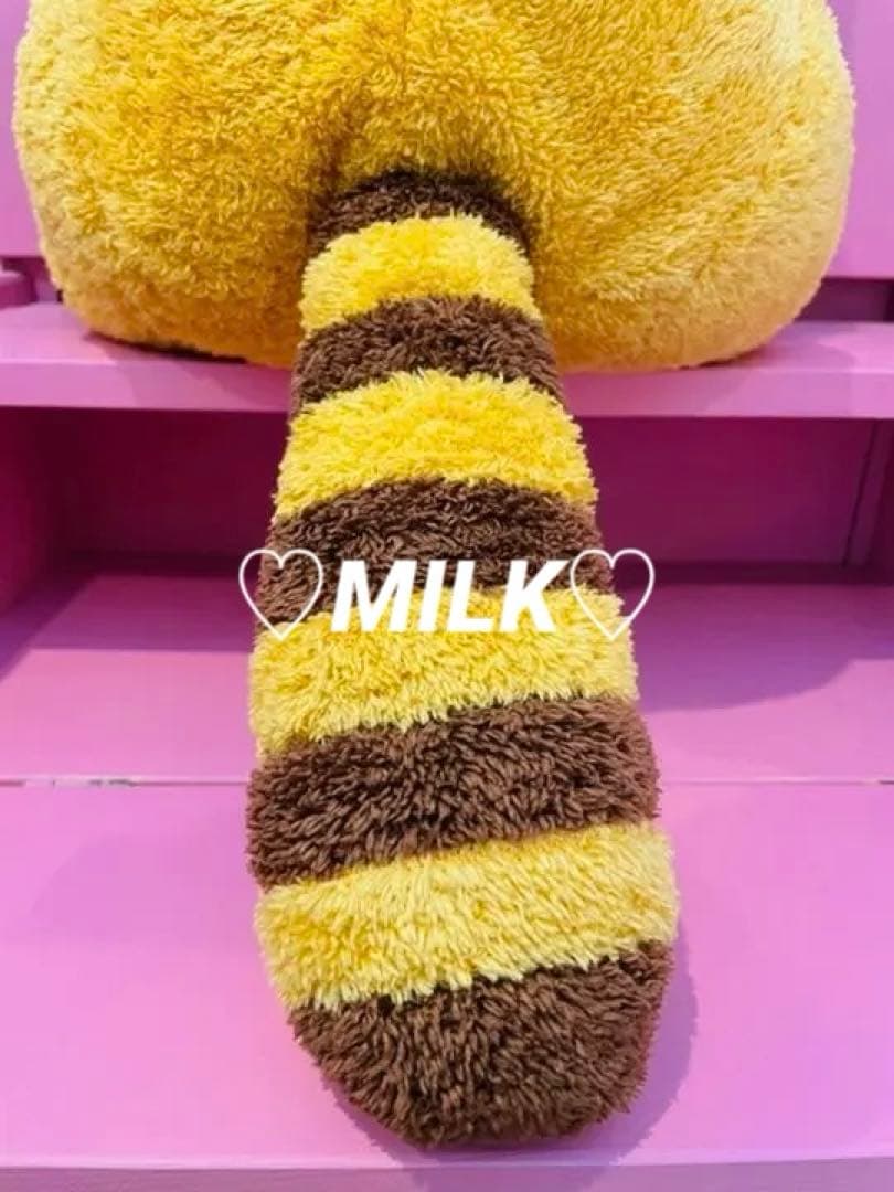 激レア ハイクオリティ タグ付き 特大 ラスカル ぬいぐるみ - メルカリ