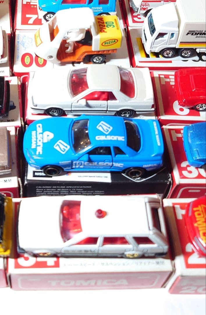 古い赤箱トミカミニカーセット 50台