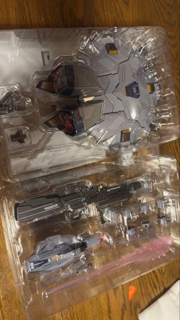 L BUILD プロヴィデンスガンダム　メタルビルド