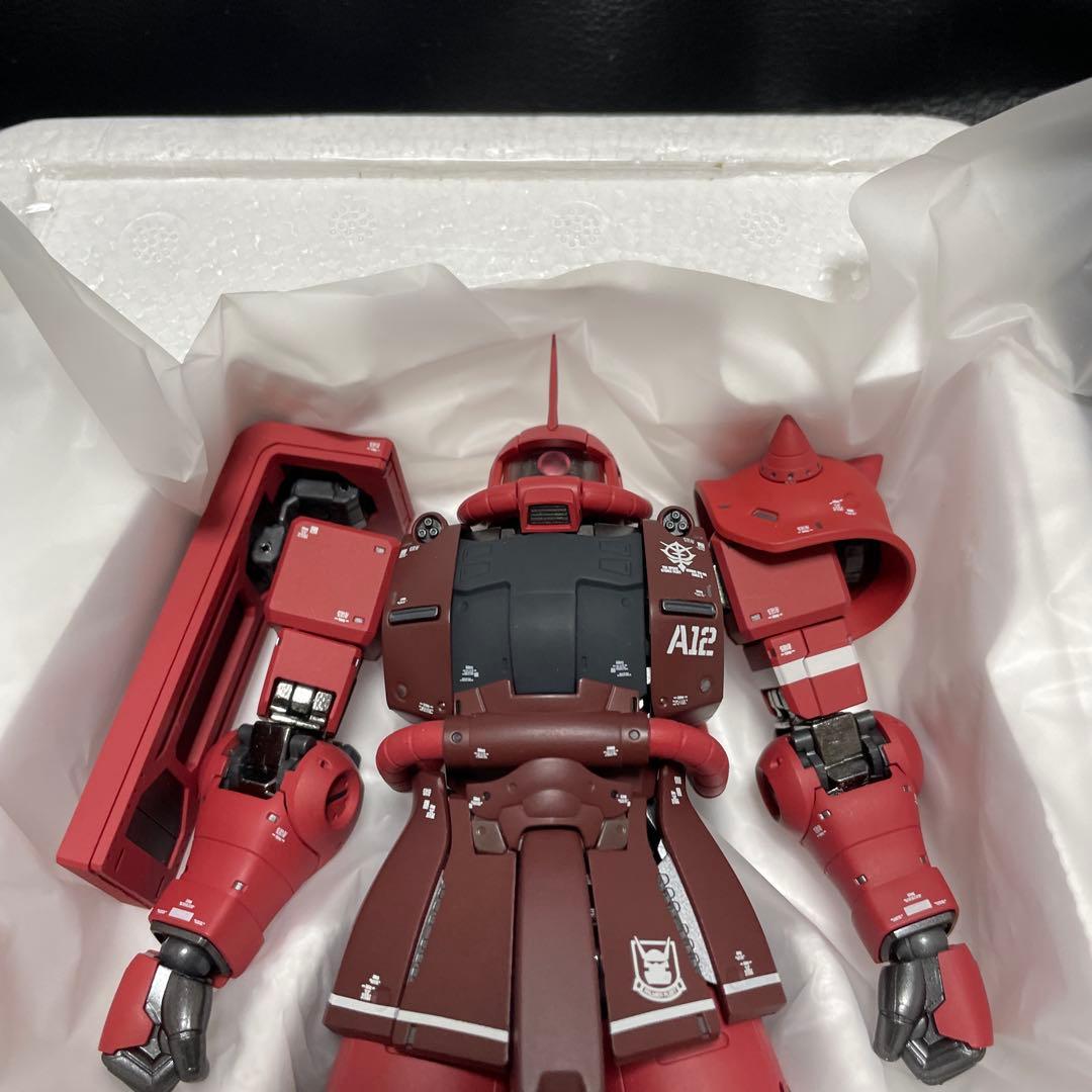 メタルコンポジット　シャア専用ザクII