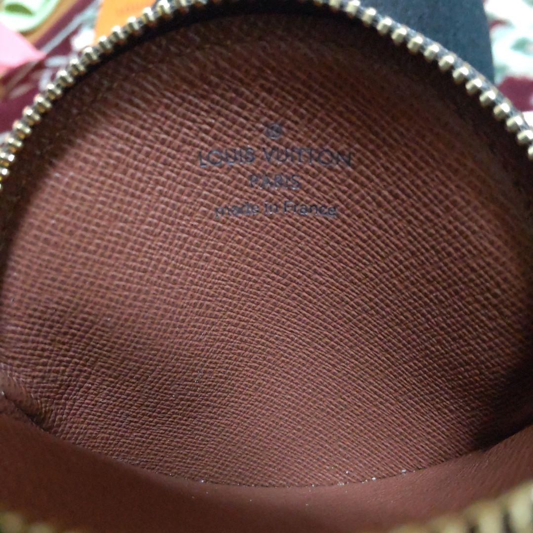 新品）ルイヴィトンケース丸型