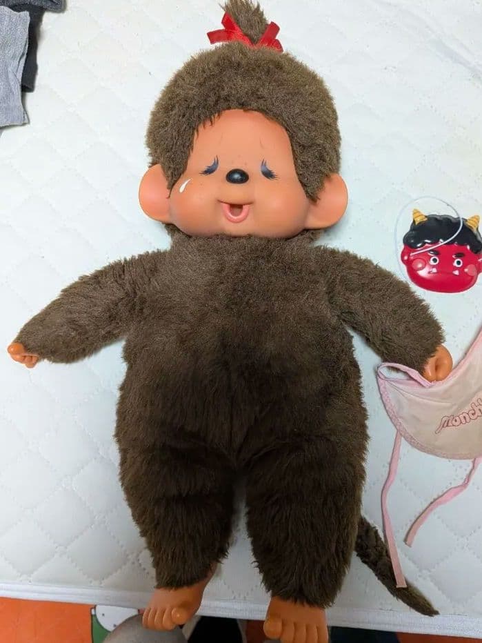 茶色い目 ふたごのモンチッチ Lサイズ 43㌢ 泣き顔の女の子 鬼仕様